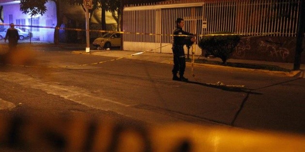 Asesinan a seis hombres durante fiesta en Guadalajara