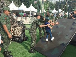 los pinos. Los jardines fueron escenario de actividades para los pequeños. ESPECIAL
