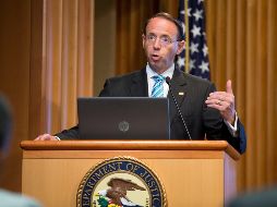 El fiscal general adjunto estadounidense, Rod Rosenstein, participa en el Simposio Nacional de Ciencias Forenses en el Departamento de Justicia de Washington. EFE/M. Reynolds