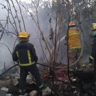 Reportan incendio en basurero cercano a El Nixticuil