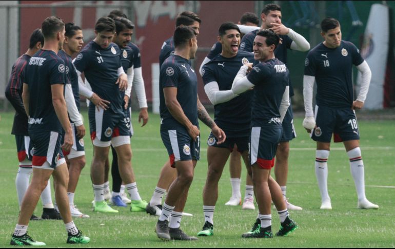 El ánimo en Chivas se mantuvo alto durante los entrenamientos de este martes. EL INFORMADOR/G. Gallo