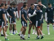 El ánimo en Chivas se mantuvo alto durante los entrenamientos de este martes. EL INFORMADOR/G. Gallo