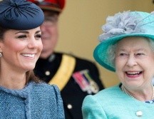 Muy seguramente alguna vez has escuchado o leído en alguna parte que existen ciertas formas para aplicarse las fragancias, pero no como lo hace la princesa de Gales, Kate Middleton o Meghan Markle, esposa del príncipe Harry. ESPECIAL