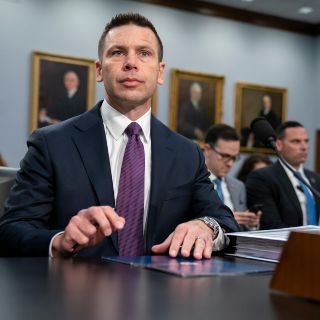 Departamento de Seguridad Interna de EU pide más recursos para detención de migrantes