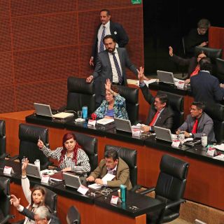 Senado regresa a diputados la Reforma Educativa