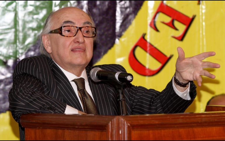 Las ideas políticas de Alfredo Jalife-Rahme le han ganado tantos adeptos como enemigos. NOTIMEX/Archivo