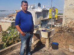 Jardines del Tapatío. Gustavo Escobar vive en uno de los asentamientos irregulares de Tlaquepaque. Pide apoyo para obtener escrituras de su vivienda. EL INFORMADOR/Y. Mora