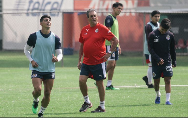 Brizuela revela que los jugadores de Chivas se han llevado 