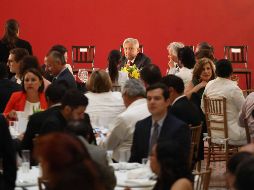 Con motivo del Día Internacional del Trabajo, más de 200 líderes sindicales arribaron a Palacio Nacional para reunirse con López Obrador. SUN/G. Espinosa