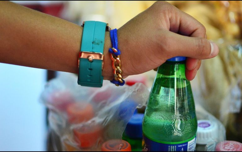 Denuncian que el Sistema de Sslud está abordo de un colapso debido a los daños que productos como refrescos y comida chatarra ocasionan. EL INFORMADOR/ARCHIVO