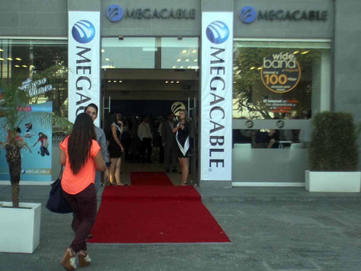  Megacable compra fibra óptica de Axtel por mil 150 MDP