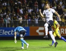 Cristian Báez abrió el marcador al minuto 10. MEXSPORT/E. Serrato