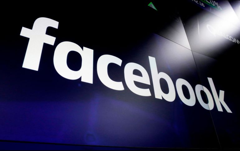 Según The New York Times, la medida de Facebook es una de las más severas de la industria tecnológica para sancionar extremistas de alto perfil. AP / ARCHIVO