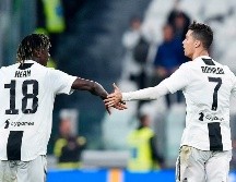 Moise Kean y Cristiano Ronaldo celebran después de la anotación del portugués. AP/A. Di Marco