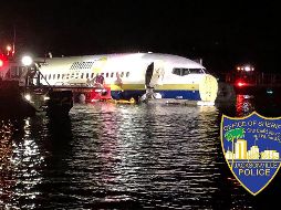 Un total de 21 pasajeros fueron trasladados al hospital local para recibir tratamiento a sus heridas, de carácter leve, indicaron fuentes policiales. AFP / ESPECIAL