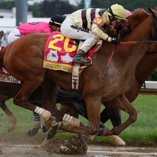 Country House da la sorpresa y gana el 145 Derby de Kentucky