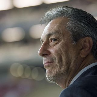 ¿Tomás Boy debe quedarse en Chivas?