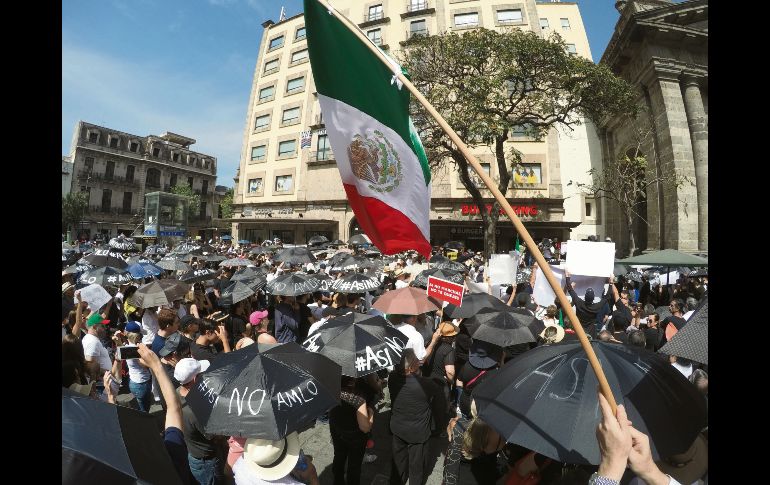 #asínoamlo, una de las consignas más recurrentes fue la que señalaba que el Gobierno actual no lleva sus políticas por el camino correcto; lo acusan de dividir. EL INFORMADOR / A. Camacho