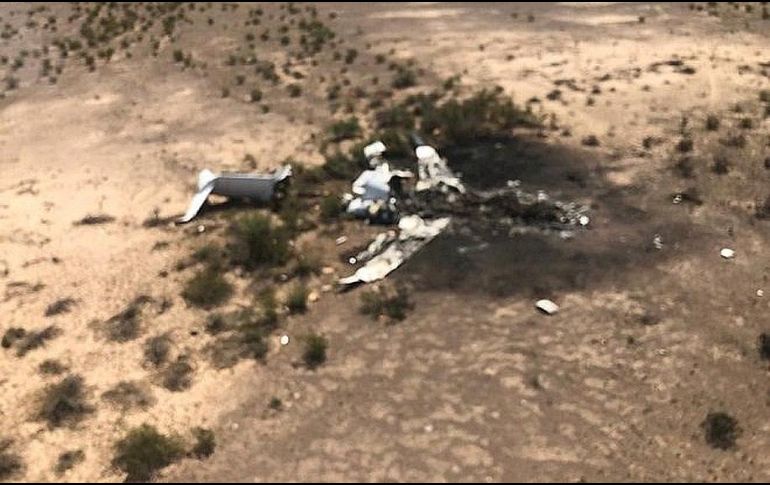 Los restos del avion se ubicaron en una zona de difícil acceso en la región serrana del municipio de Ocampo, Coahuila. EFE/Protección Civil de Coahuila
