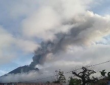 En 2016, siete personas murieron durante una erupción de ese volcán. Otra de 2014 mató a 16. AFP/ ESPECIAL