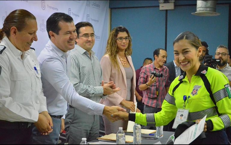 Al menos 253 elementos de la policía vial participaron en el programa Salvando Vidas durante la temporada invernal. FACEBOOK / Secretaría de Transporte Jalisco
