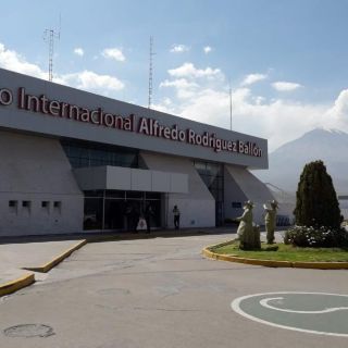 Falsa amenaza de bomba paraliza el aeropuerto de Arequipa, en Perú