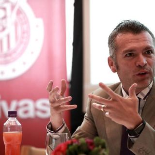 José Luis Higuera conmemora los 113 años de Chivas