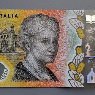 Australia emite 46 millones de billetes con falta de ortografía