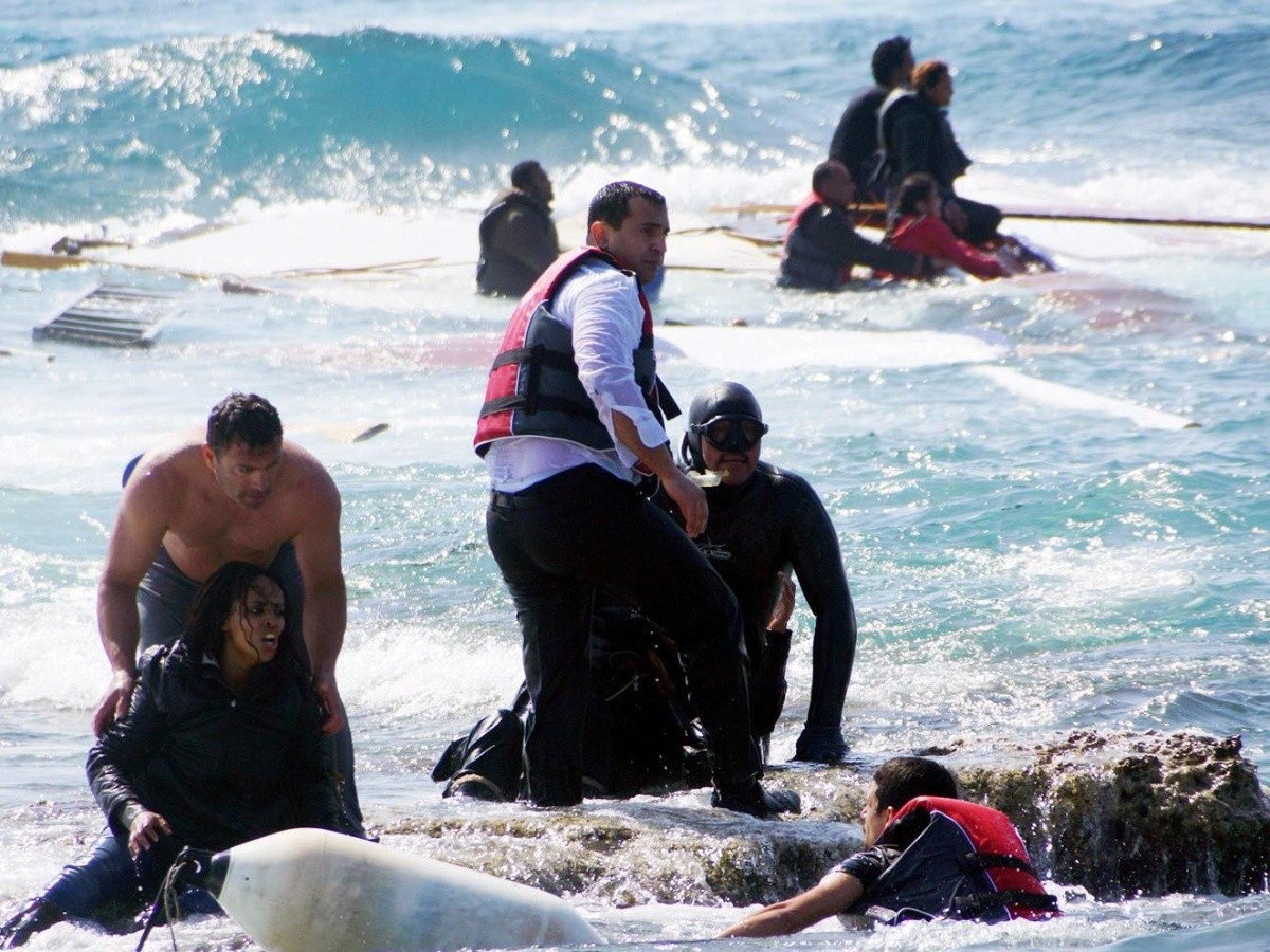 Naufragio en Túnez deja al menos 70 muertos