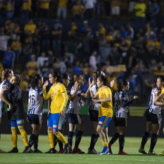 Rayadas y Tigres Femenil empatan en ida de la final del Clausura 2019