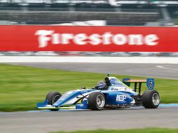 Moisés de la Vara marcha séptimo en el campeonato de Indy Pro 2000, con 53 puntos. ESPECIAL