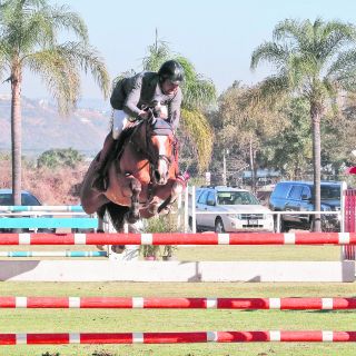 Jacobo Saaib brilla en Los Alamitos con “Helolista Gph”
