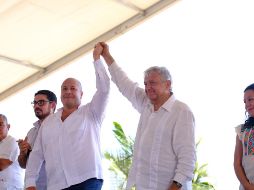 El gobernador informa que, en la pasada visita del Presidente, acordó tener una reunión con el secretario de seguridad para analizar contar con más elementos de lo que será la Guardia Nacional. FACEBOOK / Enrique Alfaro Ramírez