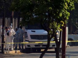 Cinco personas murieron y tres resultaron heridas durante el ataque de un comando a un camión con custodios y personal administrativo. TWITTER/@JornadaMorelos