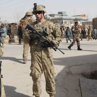 Talibanes matan a siete elementos de seguridad en Afganistán