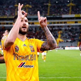 Gignac y Nahuel Guzmán son duda para el Clásico regio