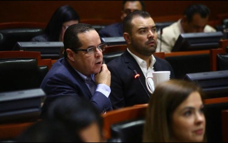 Enrique Velázquez (i) destacó que para concretar esta modificación se debe escuchar e incluir en la discusión al Poder Judicial. EL INFORMADOR/ARCHIVO