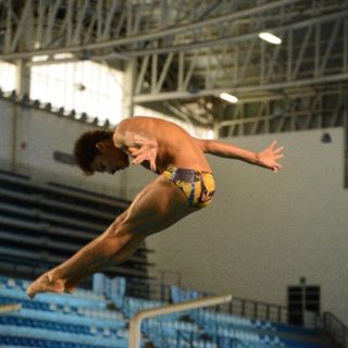 Niños clavadistas dan 12 oros a Jalisco