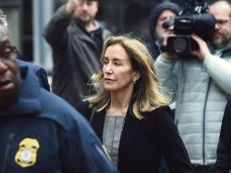 La actriz a su llegada al tribunal federal de Boston. AP