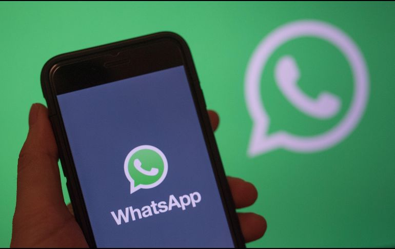 WhatsApp insta a los usuarios a actualizar la aplicación para evitar riesgos. EFE / ARCHIVO