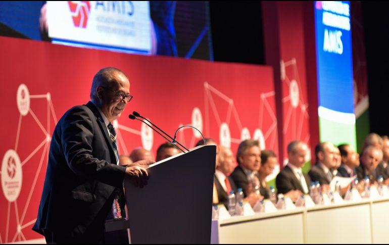 Carlos Urzúa durante su discurso inaugural de la 29 Convención de Aseguradores. NTX/A. Rocha