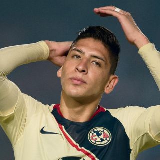 Las Águilas blindan a Edson Álvarez