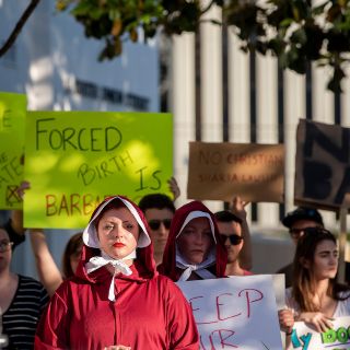 Senado de Alabama avala castigar aborto por violación o incesto