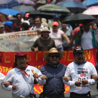 La SEP suspende todas las evaluaciones a maestros