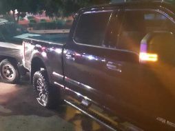 En la camioneta robada se encontraron un arma y cartuchos útiles. ESPECIAL