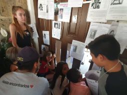 Familiares de desaparecidos se manifiestan afuera de Casa Jalisco