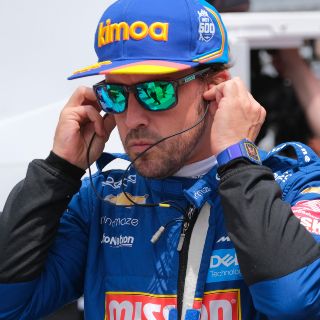 Fernando Alonso mejora en Indianápolis