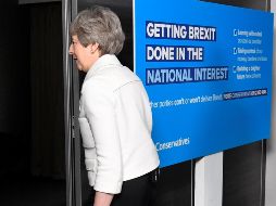 Fracasa la negociación sobre el Brexit; May se ve más cerca de la dimisión