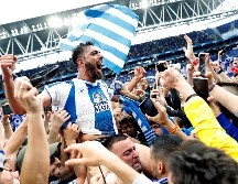 El Espanyol firmó una victoria clara contra la Real Sociedad, que le permite finalizar la temporada en el séptimo sitio y disputar la Europa League la siguiente campaña. EFE / A. Estévez