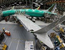 El modelo 737 MAX de Boeing se ha visto involucrado en al menos dos accidentes fatales. AP